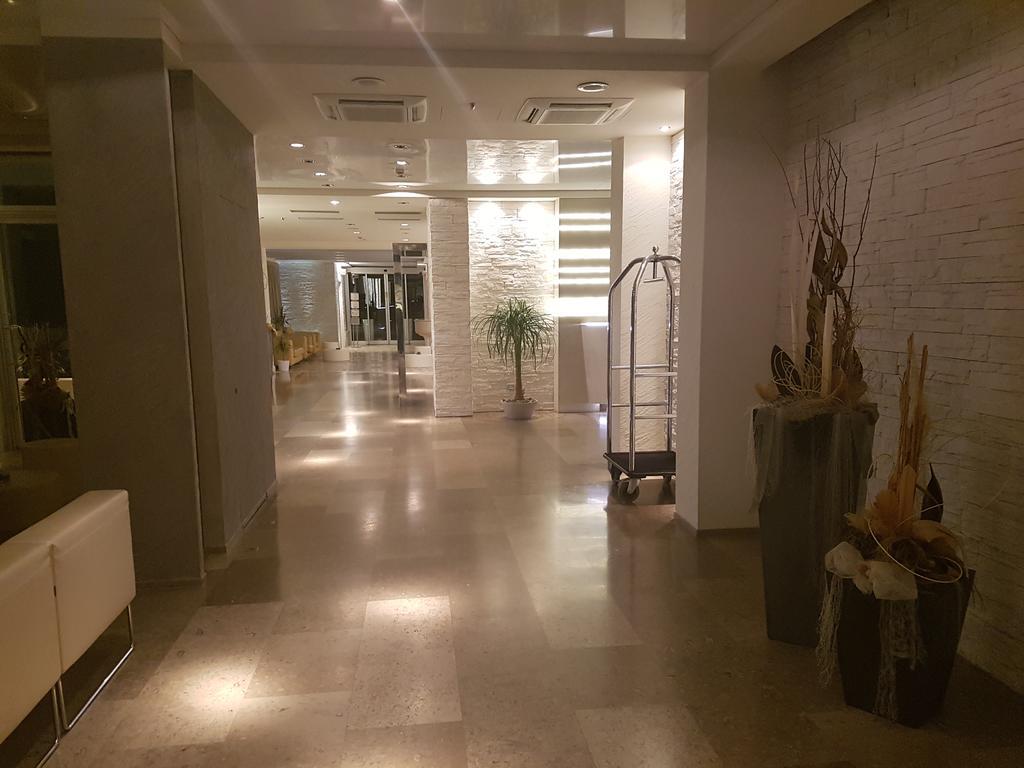 索利索酒店 米兰马瑞提那 外观 照片